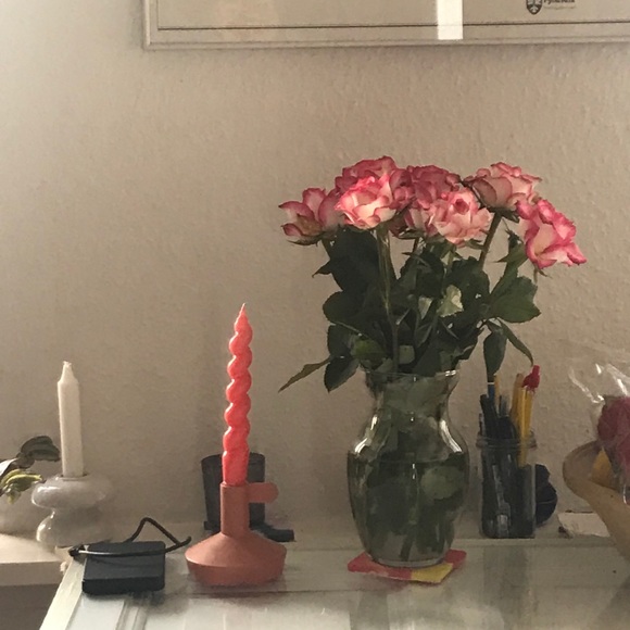 Meet your Posher, Sofia - Picture 1 of 1